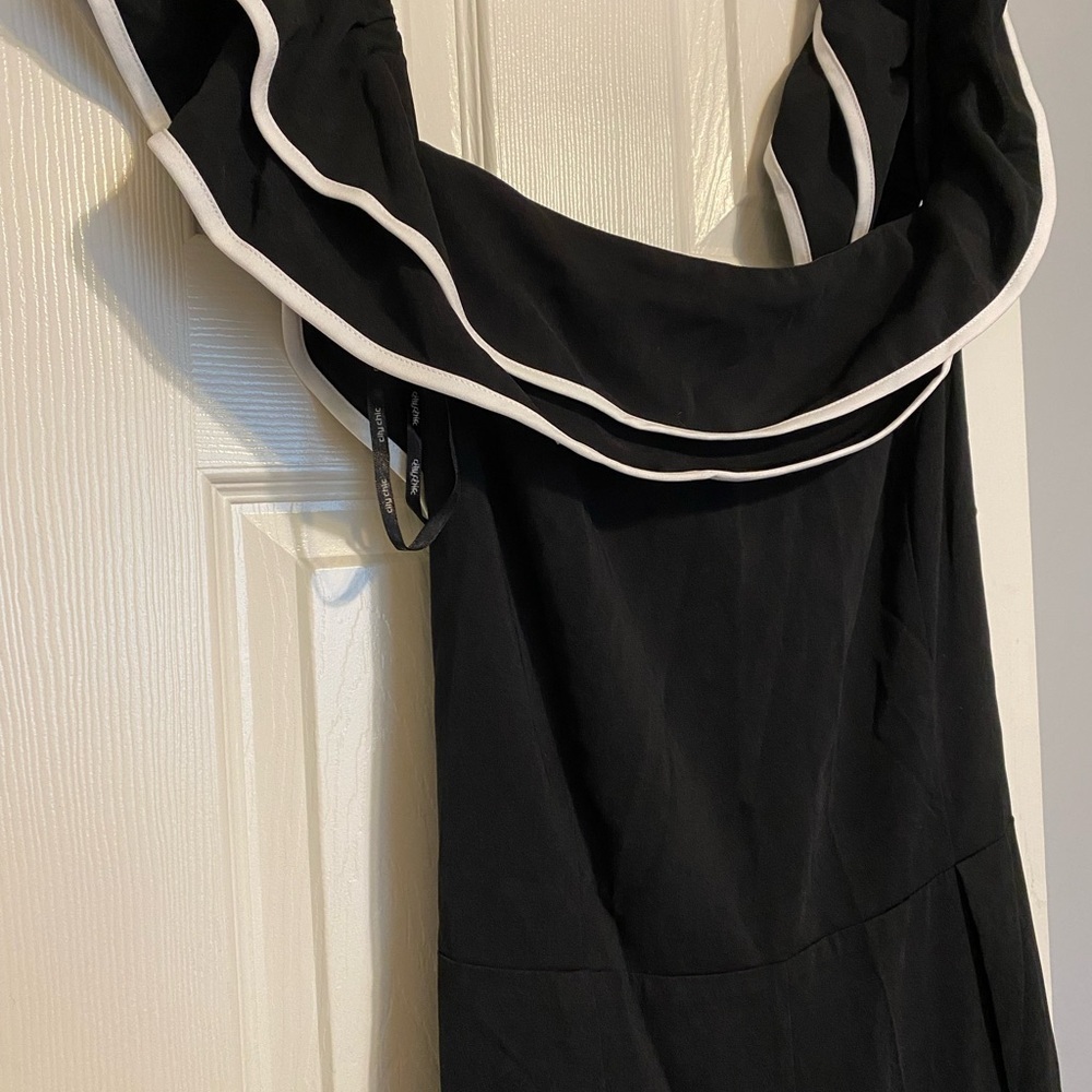 City Chic Demure Romper - Picture 5 of 10